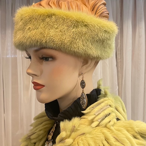 Green Mink Fur Headband - Picture 2 of 4